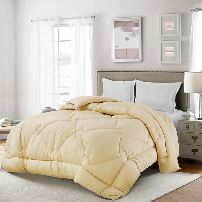 Luxury winter Comforter